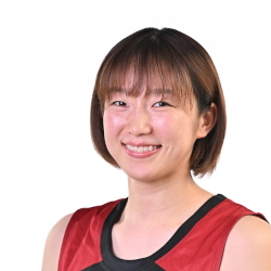 川井 麻衣